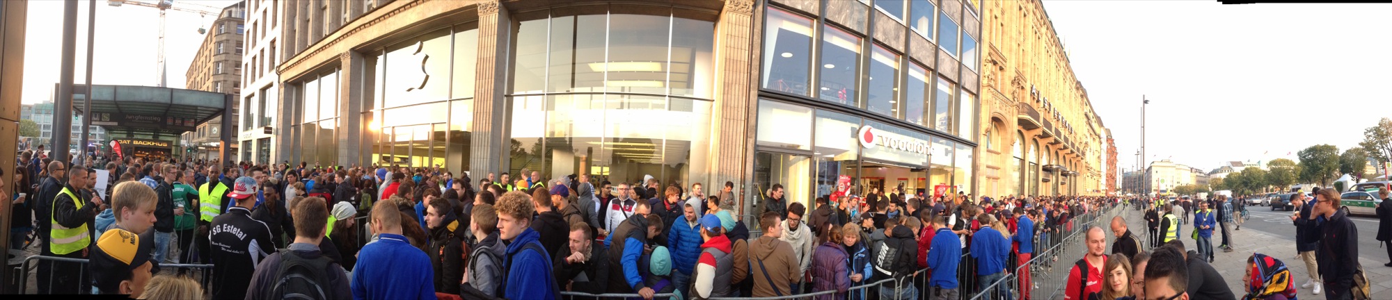 Apple Store JUNG