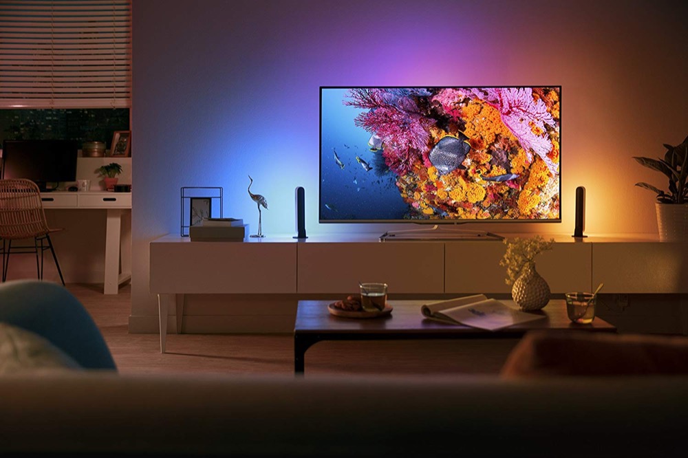 Philips Hue Play Lightbar Lifestyle
