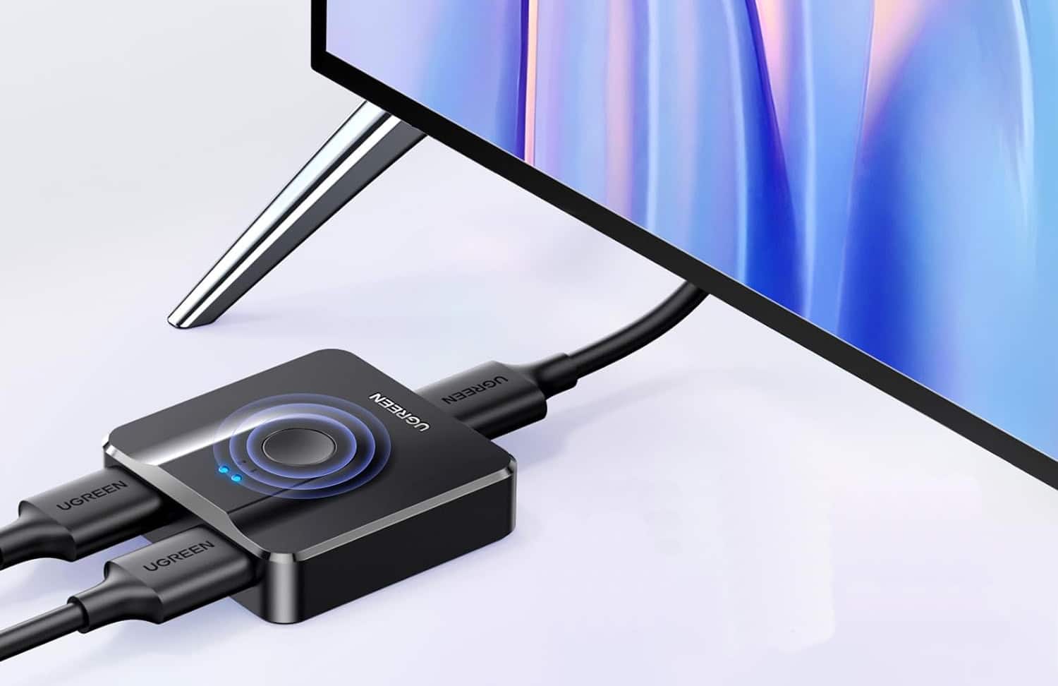 Ugreen HDMI 2.0 Switch ist an einen Fernseher angeschlossen