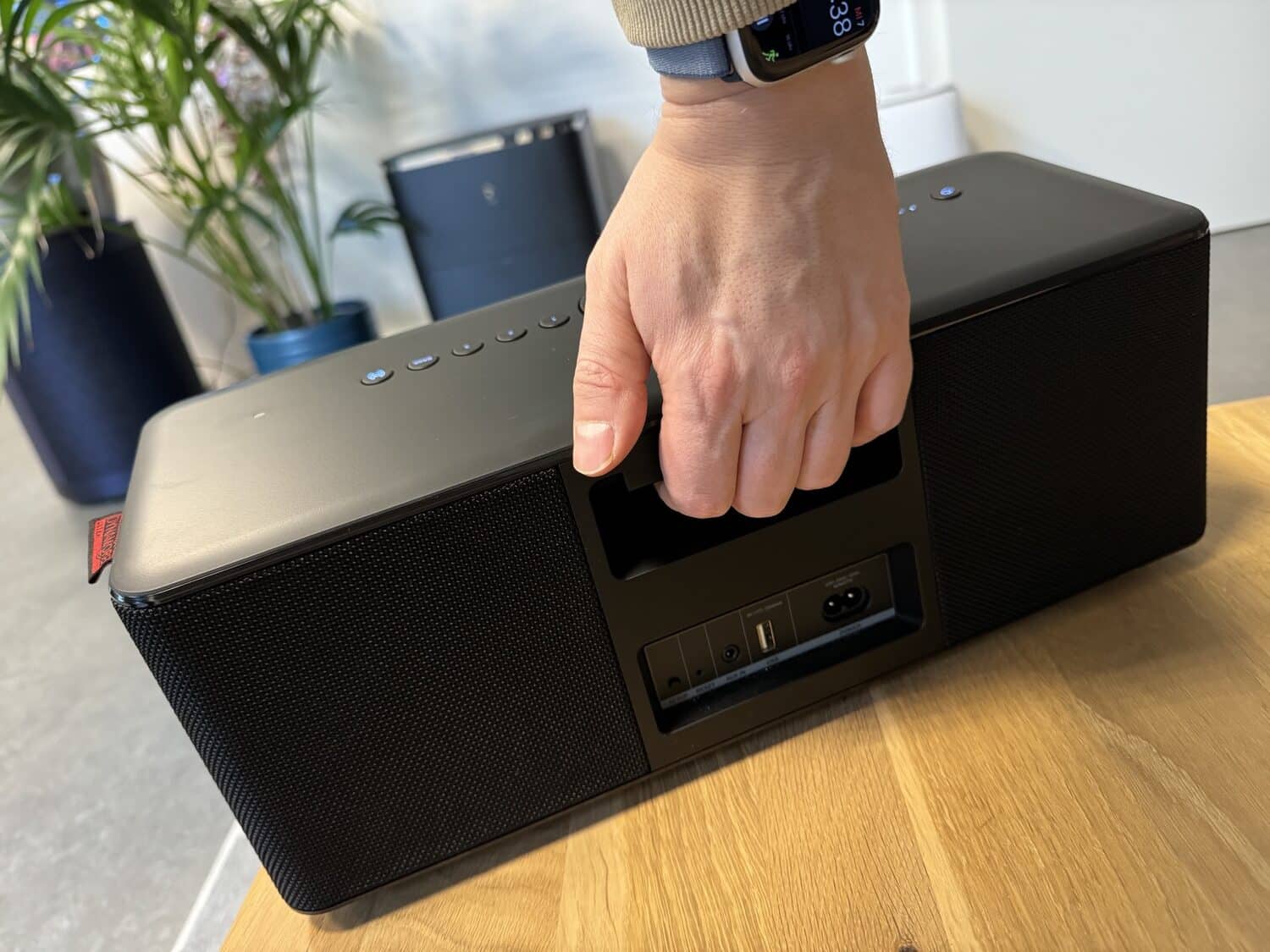Handgriff zum Transportieren eines Lautsprechers