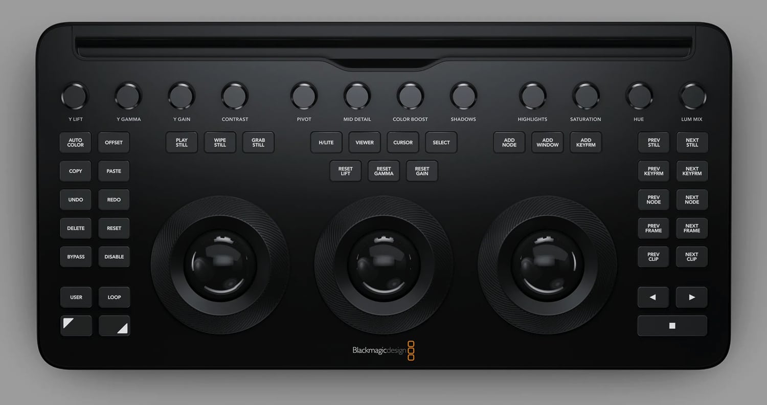 Bedienelemente des DaVinci Resolve Micro Color Panels von Blackmagic