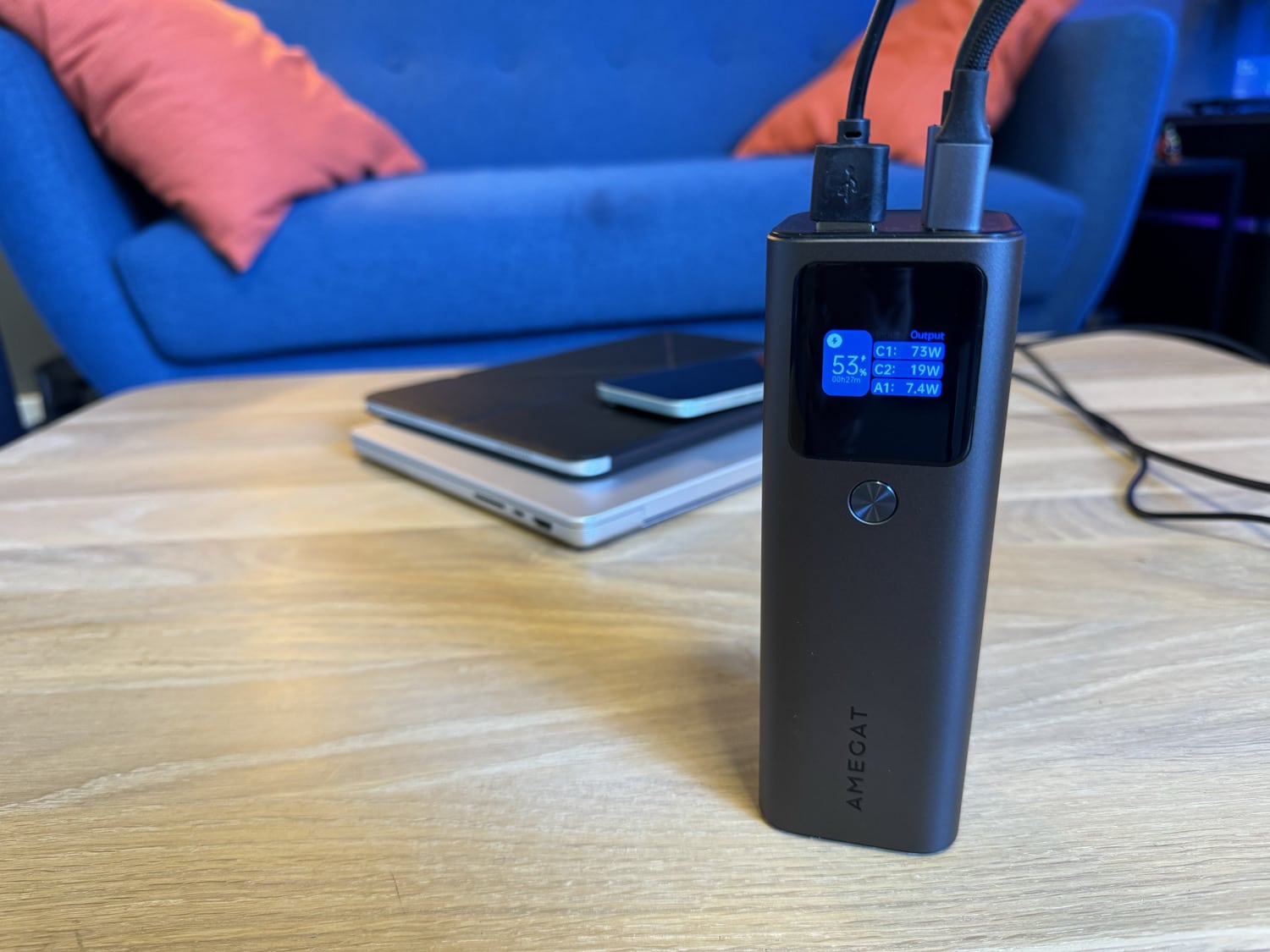 Amegat Powerbank lädt iPhone, iPad und Mac