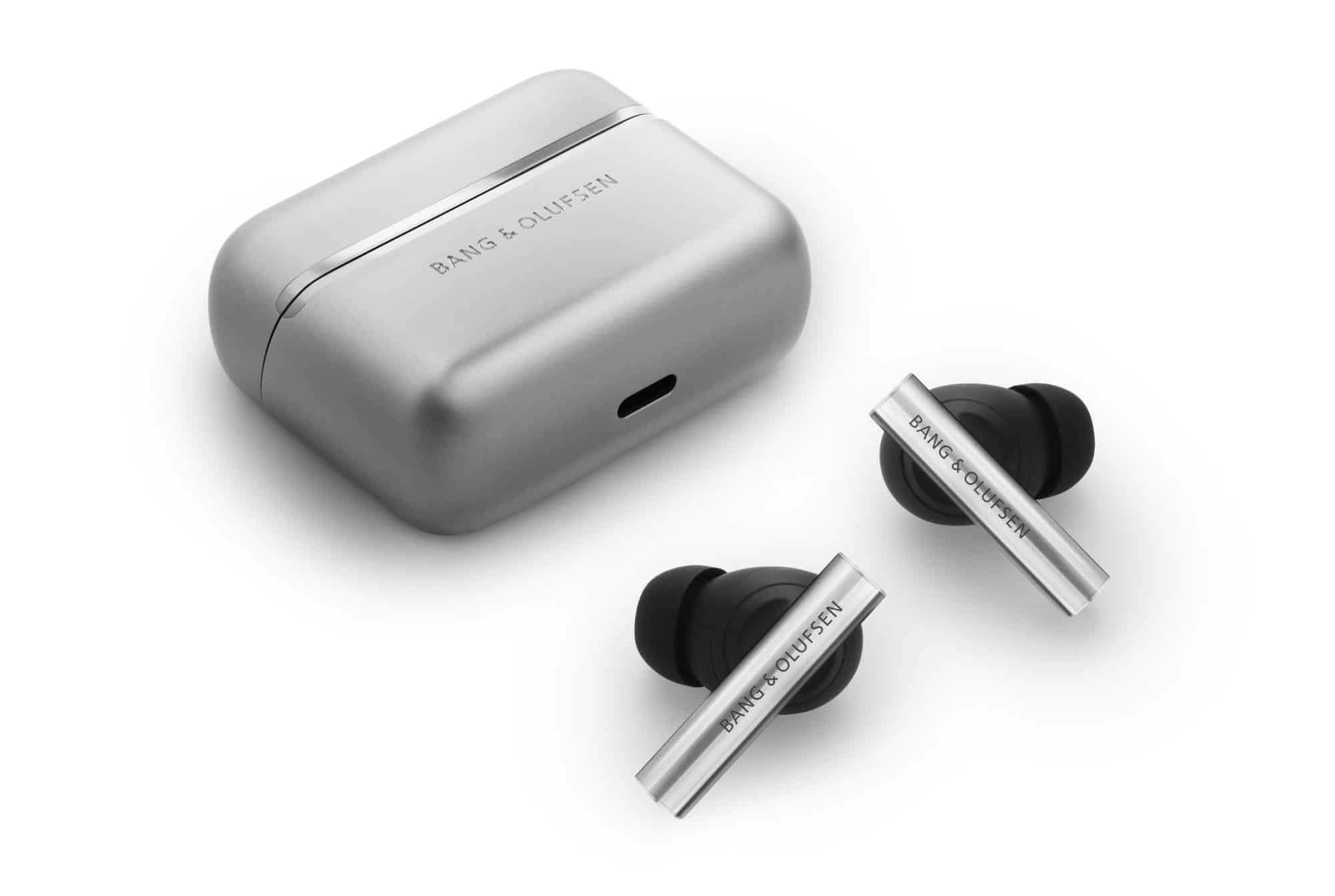 Bang & Olufsen Beo Grace mit Case und In-Ears.