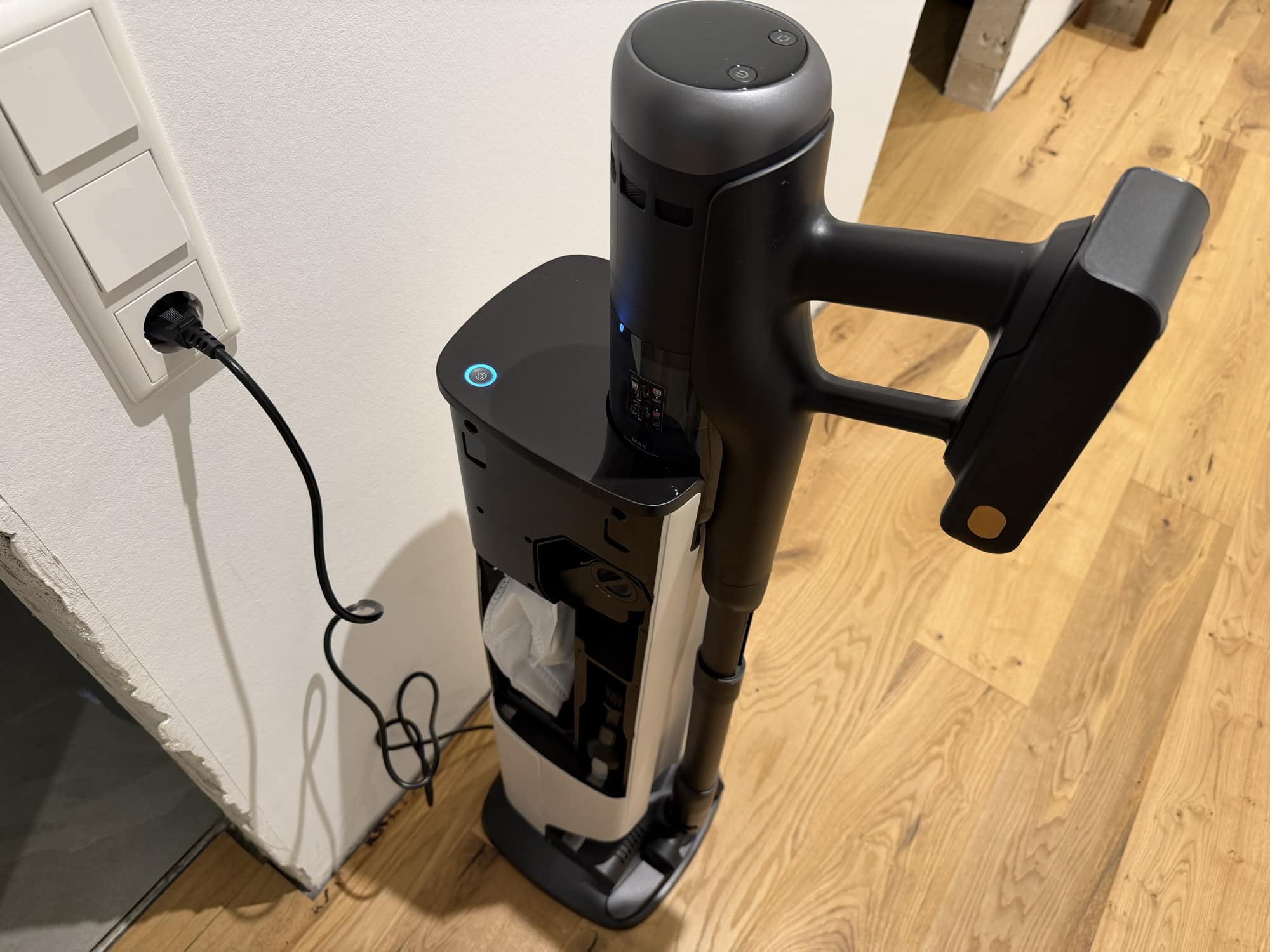 Station des Roborock H60 Hub Ultra.