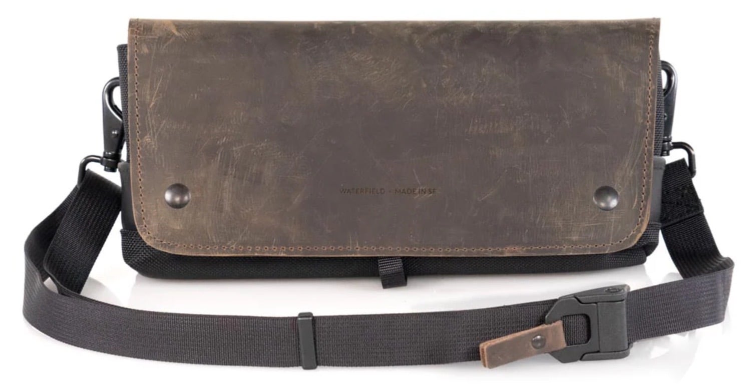 WaterField Sling Strap an einem CitySlicker Case