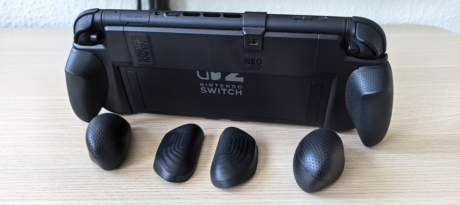 Savage Raven NeoGrip mit Handgriffen in Schwarz